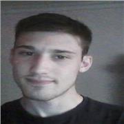 Profesor de Inglés que ofrece clases particulares para niños de primaria hasta bachillerato